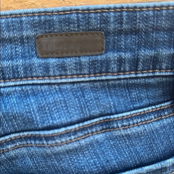 Kut from the Kloth straight leg jeans, women’s size 8 - Picture 15 of 15